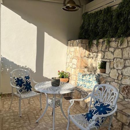 Casa Blue Flower - Bright & Breezy Home Fiskardo Ngoại thất bức ảnh