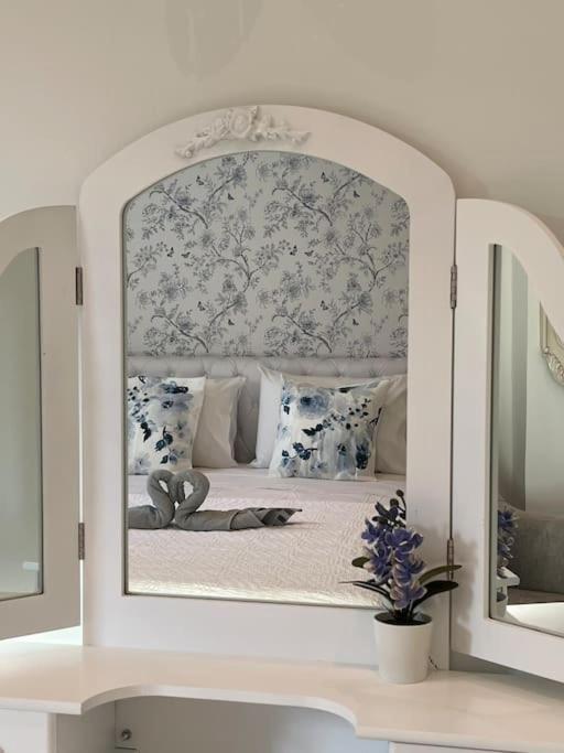 Casa Blue Flower - Bright & Breezy Home Fiskardo Ngoại thất bức ảnh